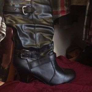 Maurice’s slouch boots with buckles